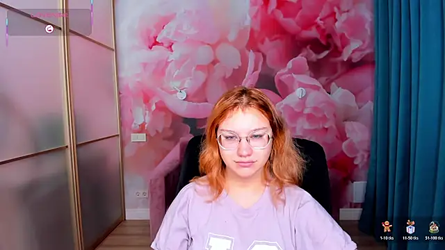 AngelinaLow online show from December 20, 6:27 am