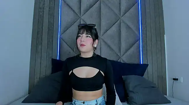 Snapshot of Kathe_sweetness chatting on March 19, 7:49 pm Kathe sweetness online show from March 19, 7:49 pm