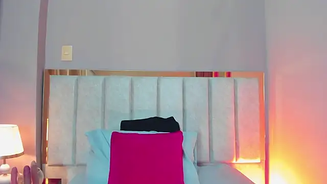 Snapshot of BeckyVidal chatting on November 14, 12:36 am BeckyVidal online show from November 14, 12:36 am