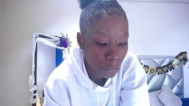 Snapshot of goldenn_ass1 chatting on October 17, 2:59 am goldenn ass1 online show from October 17, 2:59 am