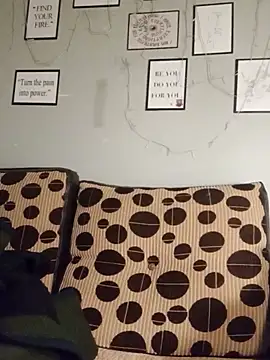 Snapshot of felimelii chatting on March 20, 9:13 pm felimelii online show from March 20, 9:13 pm