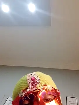 Snapshot of felimelii chatting on March 13, 6:12 pm felimelii online show from March 13, 6:12 pm