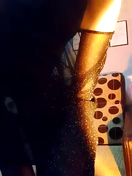 Snapshot of felimelii chatting on March 15, 4:10 pm felimelii online show from March 15, 4:10 pm