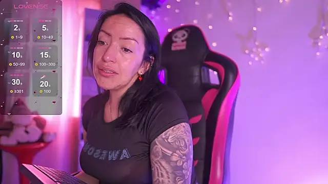 Madison Mayer online show from March 14, 5:30 pm