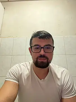 Snapshot of whatthedoctorordered chatting on December 15, 8:03 pm whatthedoctorordered online show from December 15, 8:03 pm