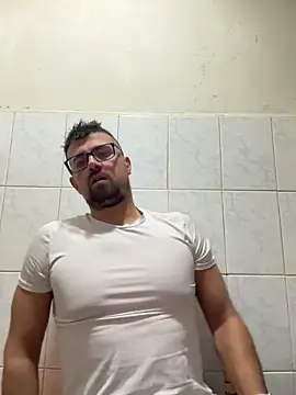 Snapshot of whatthedoctorordered chatting on December 3, 6:51 pm whatthedoctorordered online show from December 3, 6:51 pm