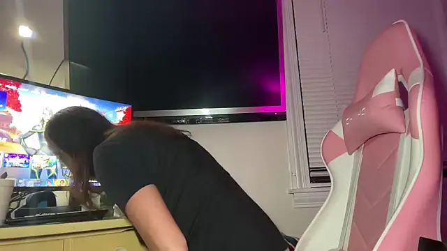 Snapshot of SpaceCowWhore chatting on September 29, 11:54 pm SpaceCowWhore online show from September 29, 11:54 pm