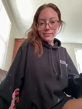 SpaceCowWhore online show from May 29, 1:17 pm