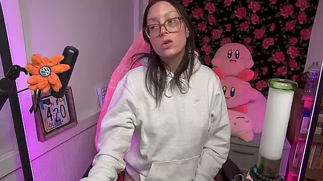 SpaceCowWhore online show from February 16, 11:35 pm