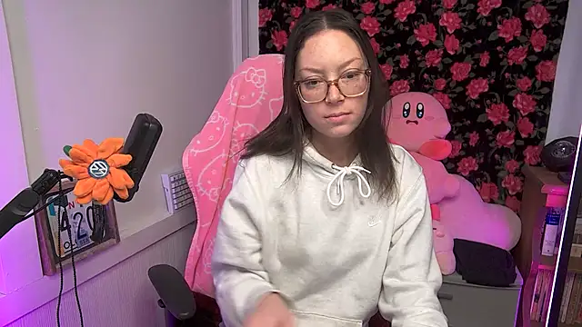 SpaceCowWhore online show from February 20, 4:20 pm