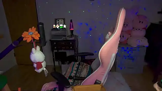 SpaceCowWhore online show from March 1, 10:32 pm