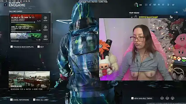 Snapshot of SpaceCowWhore chatting on December 17, 5:51 pm SpaceCowWhore online show from December 17, 5:51 pm