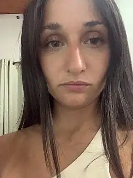 Snapshot of luci_brecman chatting on February 14, 2:12 am luci brecman online show from February 14, 2:12 am