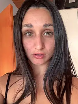 Snapshot of luci_brecman chatting on July 10, 5:24 pm luci brecman online show from July 10, 5:24 pm