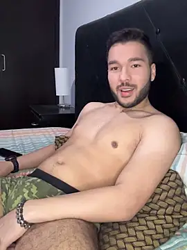 alejocoleman online show from October 28, 9:47 pm