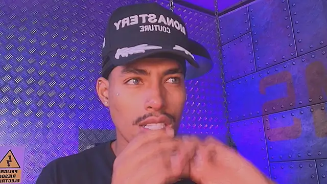 LiamByrne online show from December 15, 8:25 pm