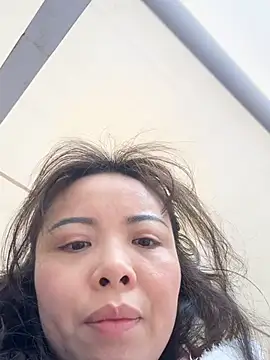 Snapshot of aa520uv chatting on March 2, 3:29 am aa520uv online show from March 2, 3:29 am