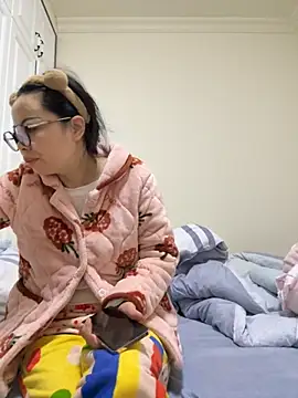 aa520uv online show from October 22, 12:32 am