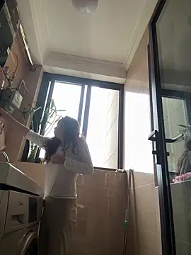 aa520uv online show from April 13, 1:20 am