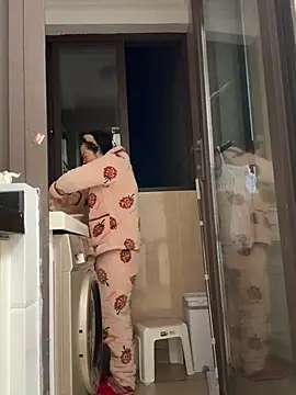 aa520uv online show from January 11, 1:51 pm