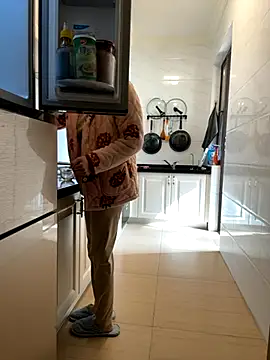 aa520uv online show from November 25, 2:45 am