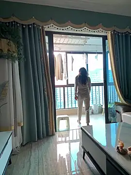 aa520uv online show from April 15, 1:55 am