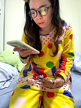 aa520uv online show from October 27, 12:44 am