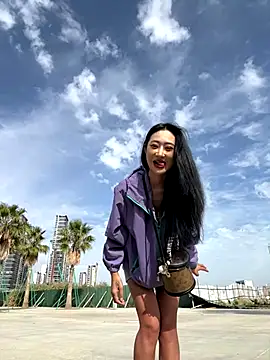 Snapshot of linger-23 chatting on November 28, 6:02 am linger-23 online show from November 28, 6:02 am