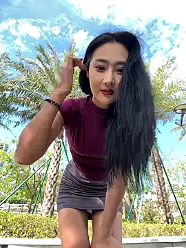 Snapshot of linger-23 chatting on October 30, 5:39 am linger-23 online show from October 30, 5:39 am