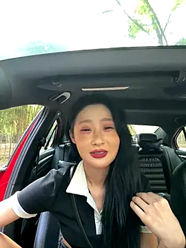 Snapshot of linger-23 chatting on October 8, 7:32 am linger-23 online show from October 8, 7:32 am