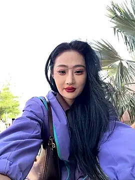 linger-23 online show from January 10, 6:31 am