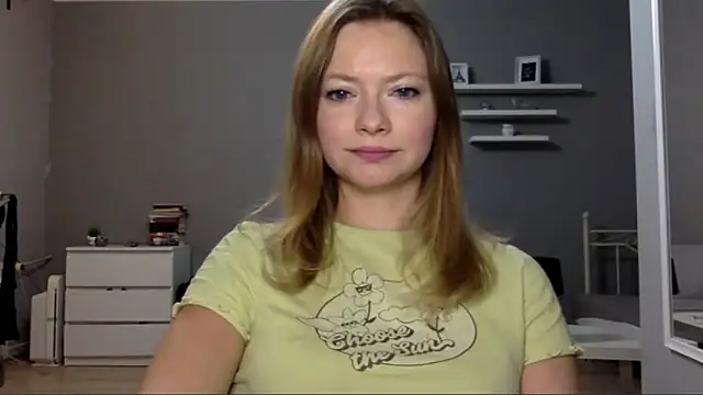 Snapshot of MillieShow chatting on September 23, 8:49 pm MillieShow online show from September 23, 8:49 pm