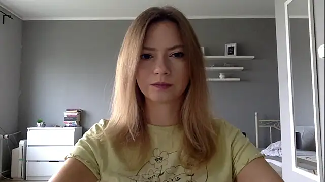 Snapshot of MillieShow chatting on September 26, 3:30 pm MillieShow online show from September 26, 3:30 pm