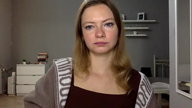 Snapshot of MillieShow chatting on November 16, 3:06 pm MillieShow online show from November 16, 3:06 pm