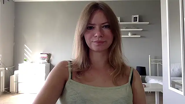 Snapshot of MillieShow chatting on September 9, 7:07 am MillieShow online show from September 9, 7:07 am