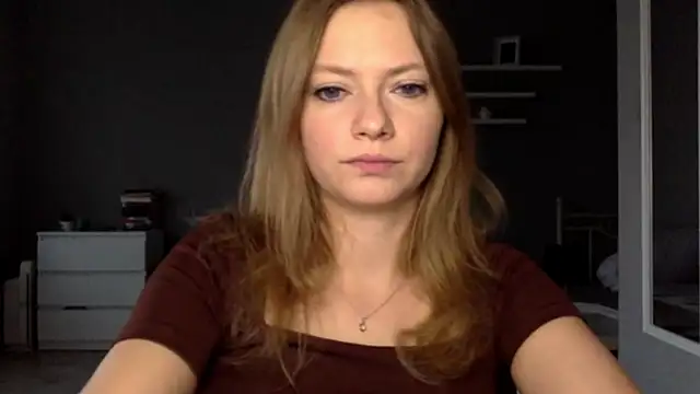 Snapshot of MillieShow chatting on November 8, 3:15 pm MillieShow online show from November 8, 3:15 pm