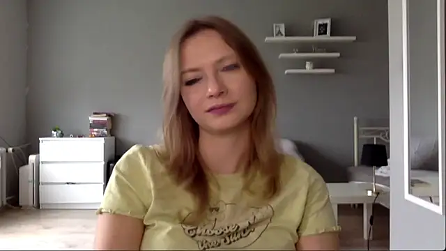 Snapshot of MillieShow chatting on October 11, 2:18 pm MillieShow online show from October 11, 2:18 pm