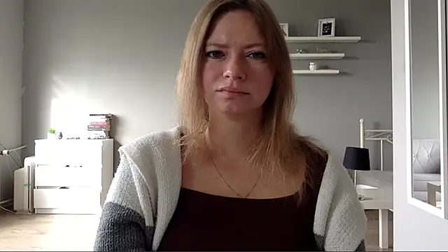 Snapshot of MillieShow chatting on September 15, 7:09 am MillieShow online show from September 15, 7:09 am