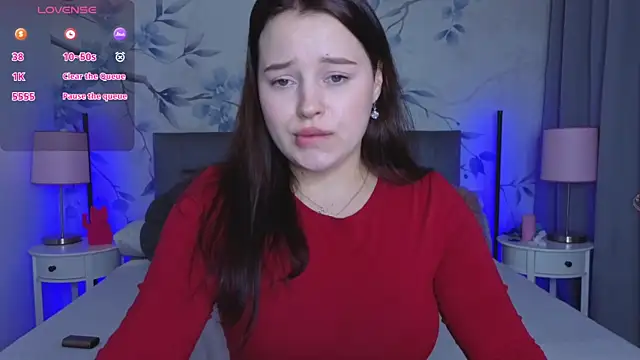 Cute kitty- online show from September 23, 9:55 pm