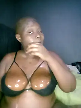 Snapshot of HerPleasure2025 chatting on November 4, 8:56 pm HerPleasure2025 online show from November 4, 8:56 pm