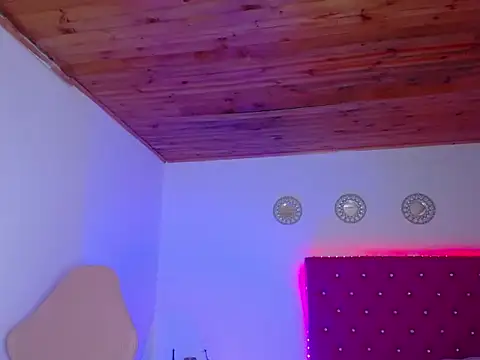 kriss sweetboobs10 online show from January 10, 12:11 pm