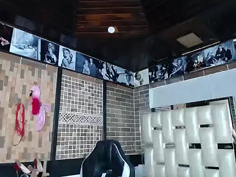 kriss sweetboobs10 online show from April 1, 12:50 pm