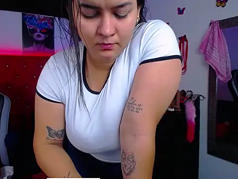 kriss sweetboobs10 online show from December 3, 12:04 pm