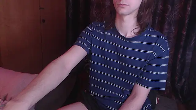 Snapshot of Your_Horny_Friends chatting on March 16, 9:58 pm Your Horny Friends online show from March 16, 9:58 pm