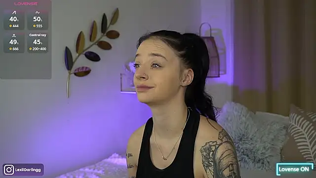 LexiiDarling online show from March 18, 5:36 pm