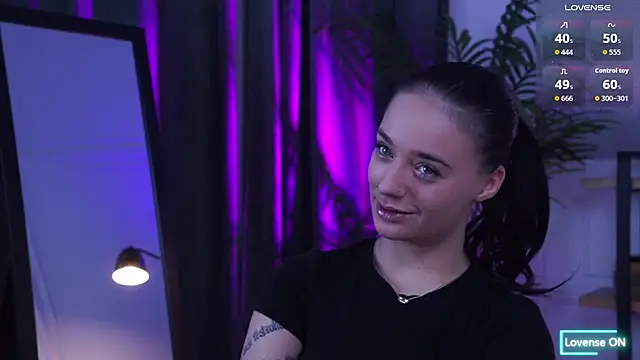 LexiiDarling online show from October 24, 7:35 pm