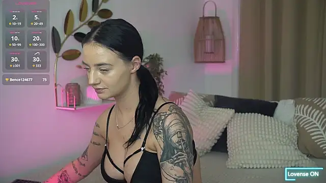 LexiiDarling online show from December 14, 6:35 pm