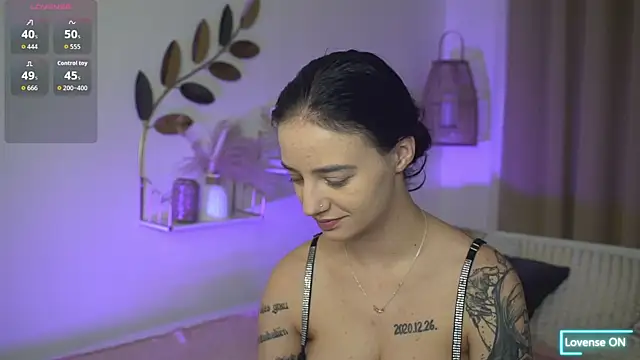 LexiiDarling online show from January 9, 5:20 pm