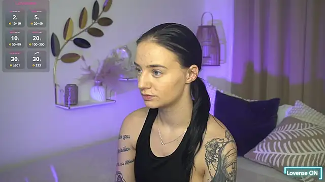 LexiiDarling online show from January 18, 4:10 pm