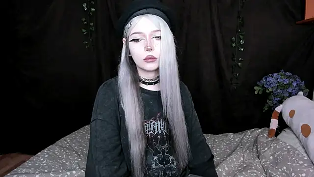 Snapshot of amelia_mays_xx chatting on December 3, 8:14 am amelia mays xx online show from December 3, 8:14 am